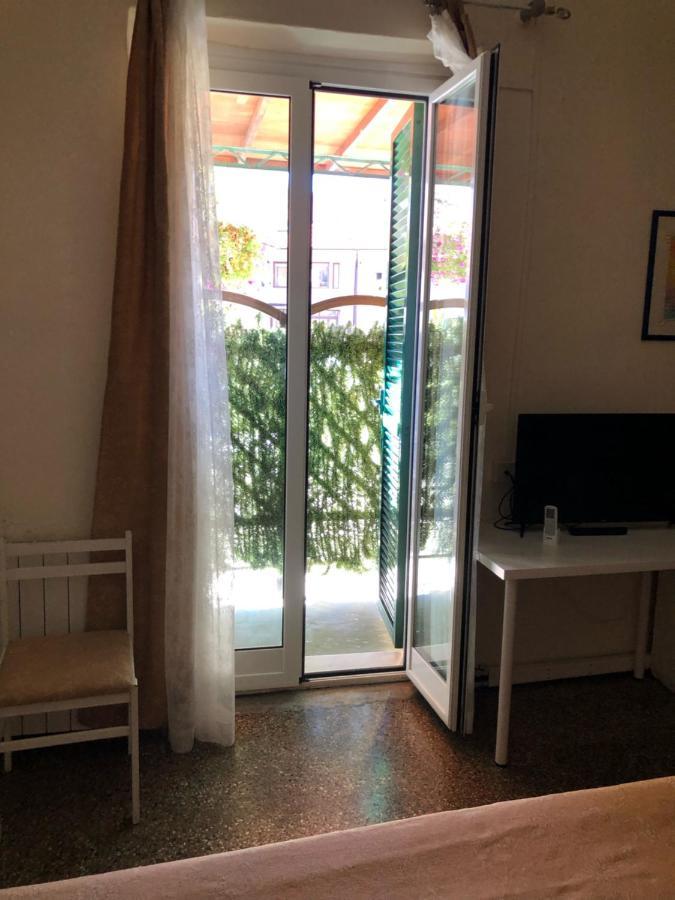 Hotel Azzurro Varazze Kültér fotó