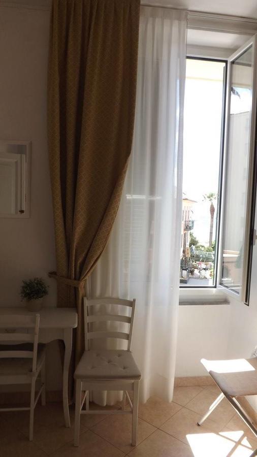 Hotel Azzurro Varazze Kültér fotó