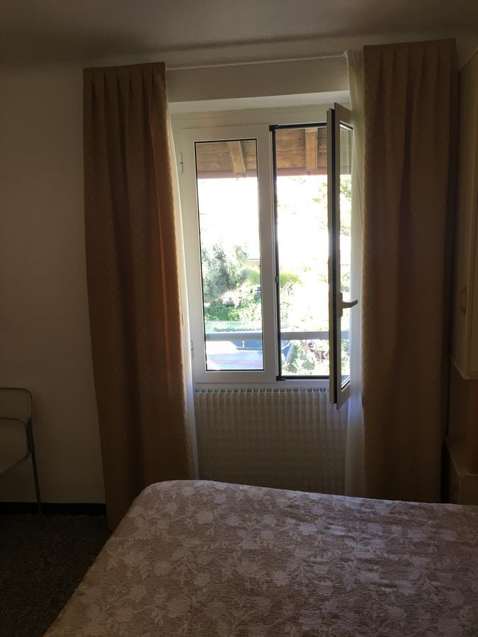 Hotel Azzurro Varazze Kültér fotó